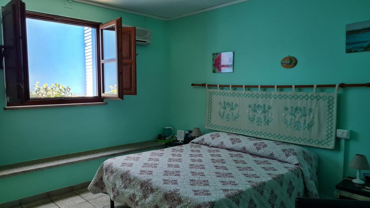 B&B Nuraximannu Santadi Eksteriør billede