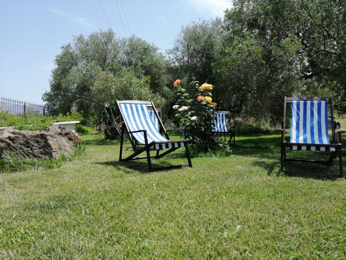 B&B Nuraximannu Santadi Eksteriør billede